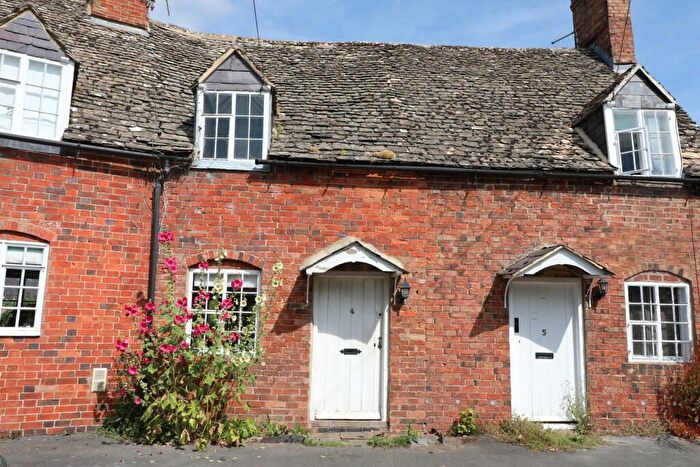 3 Bedroom Terraced House For Sale In The Lane, Shipston-On-Stour, CV36
