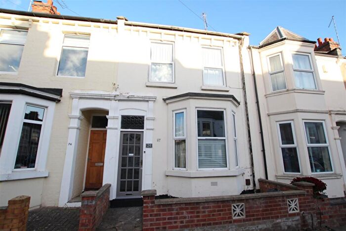 5 Bedroom House For Sale In Lutterworth Road, Northampton, NN1