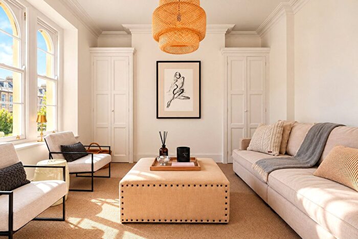 2 Bedroom Flat For Sale In Archfield Road, Bristol, BS6