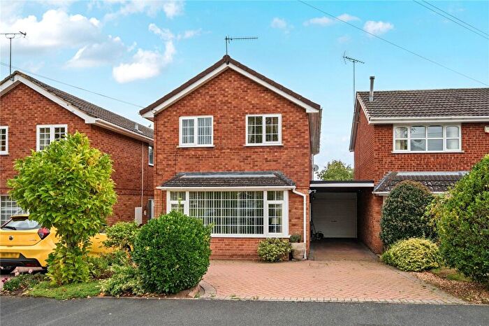 3 Bedroom Link Detached House For Sale In Ludlow Road, Kidderminster, Worcestershire, DY10