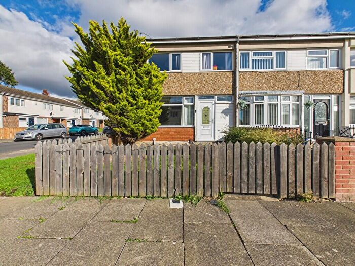 3 Bedroom End Of Terrace House For Sale In Moulton Way, Darlington, County Durham, DL1