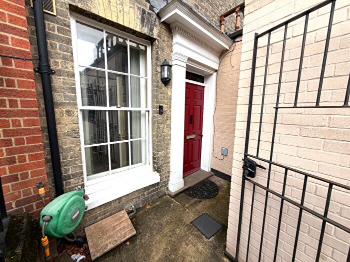 4 Bedroom Semi-Detached House To Rent In St Stephens Road, Norwich, Norfolk, NR1