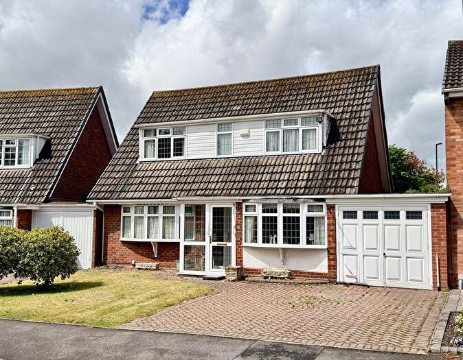 3 Bedroom Detached House To Rent In Monkspath, Walmley, Sutton Coldfield, B76