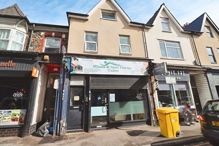 6 Bedroom Flat For Sale In Mackintosh Place, Cardiff, CF24