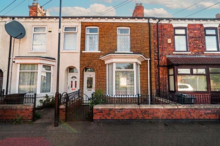2 Bedroom Terraced House For Sale In Somerset Street, Hull, HU3