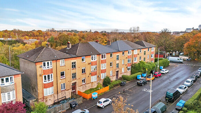 3 Bedroom Flat For Sale In Dorchester Avenue, Kelvindale, G12