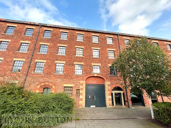 2 Bedroom Apartment To Rent In Castle Street, Stalybridge, Greater Manchester, SK15