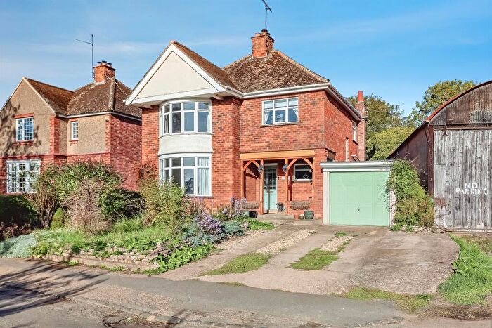 3 Bedroom Detached House For Sale In Slipton Lane, Sudborough, Kettering, NN14