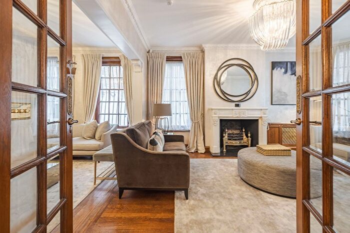 7 Bedroom Property To Rent In Upper Brook Street, London, W1K