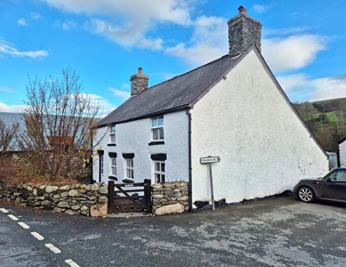 2 Bedroom House For Sale In Betws Gwerfil Goch, Corwen, LL21