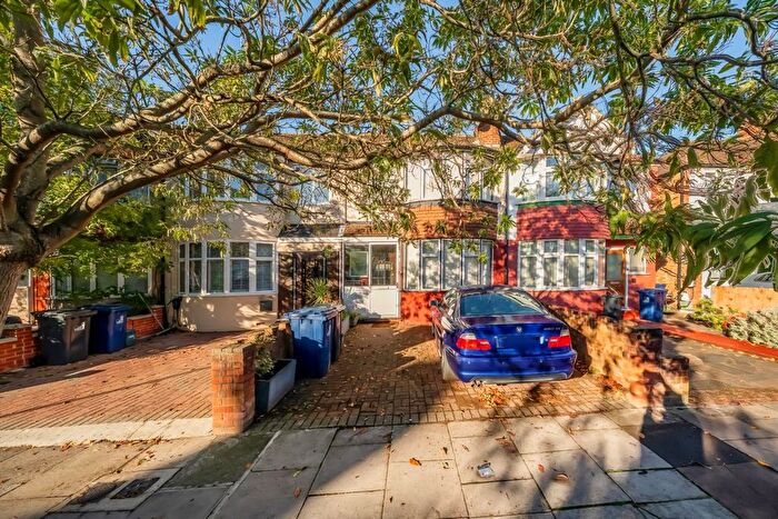 3 Bedroom Terraced House To Rent In Scorton Avenue, Perivale, UB6
