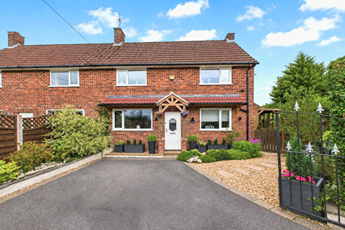 3 Bedroom Semi-Detached House For Sale In Brookside, Ashbourne, DE6