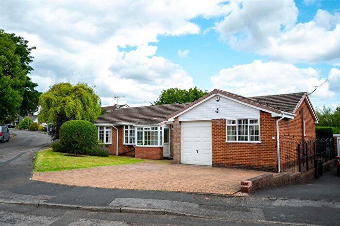 3 Bedroom Detached Bungalow For Sale In Wentworth Road, Dronfield Woodhouse, Dronfield, S18