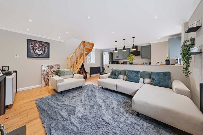 4 Bedroom Cottage For Sale In Trottick Mains, Dundee, DD4