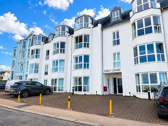 2 Bedroom Flat For Sale In Crest Court, The Crescent, Newquay, TR7
