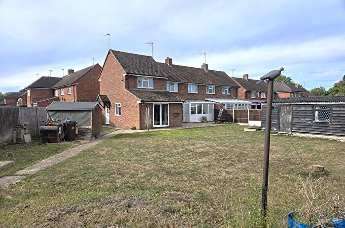 3 Bedroom Semi-Detached House For Sale In Poplar Close, High Cross, Ware, SG11