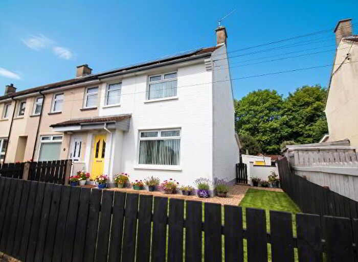 3 Bedroom End Of Terrace House To Rent In Coronation Gardens, Lisburn, BT27