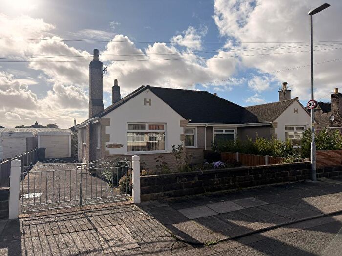 2 Bedroom Semi-Detached Bungalow For Sale In Winthorpe Avenue, Westgate, Morecambe, LA4
