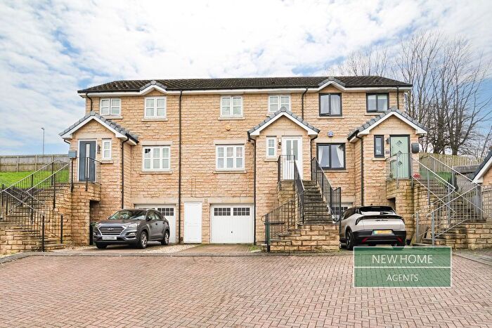 3 Bedroom Terraced House For Sale In Greenfield View Batley, WF17