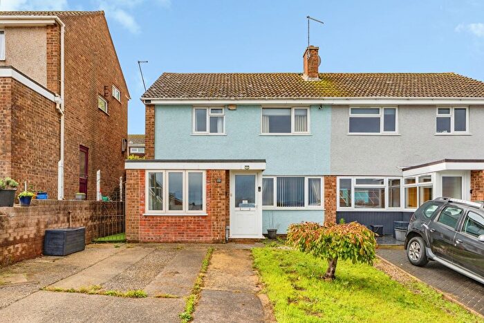 4 Bedroom Semi-Detached House For Sale In Clifton Road, Paignton, Devon, TQ3