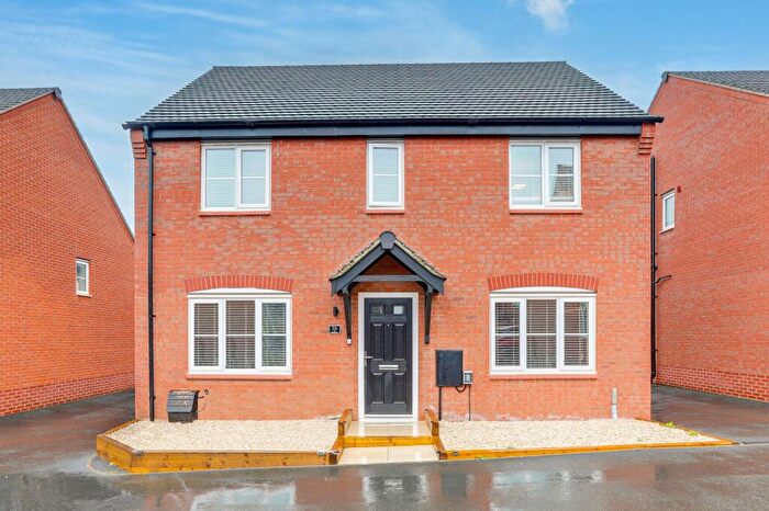 4 Bedroom Detached House For Sale In Kirby Drive, Chellaston, DE73