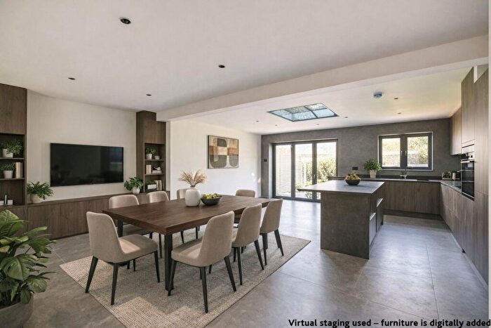 4 Bedroom Semi-Detached House For Sale In Keepers Farm Close, , Windsor, SL4