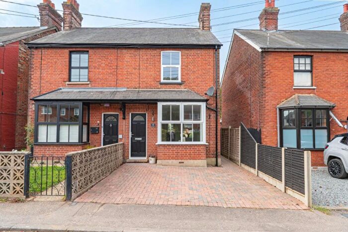 3 Bedroom Semi-Detached House For Sale In John Ray Street, Braintree, Essex, CM7