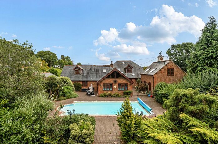 6 Bedroom Detached House For Sale In Graemar Lane, Sherfield English, Romsey, Hampshire, SO51