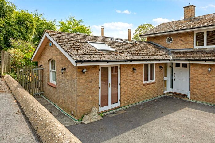Studio To Rent In Horton-cum-Studley, Oxford, Oxfordshire, OX33