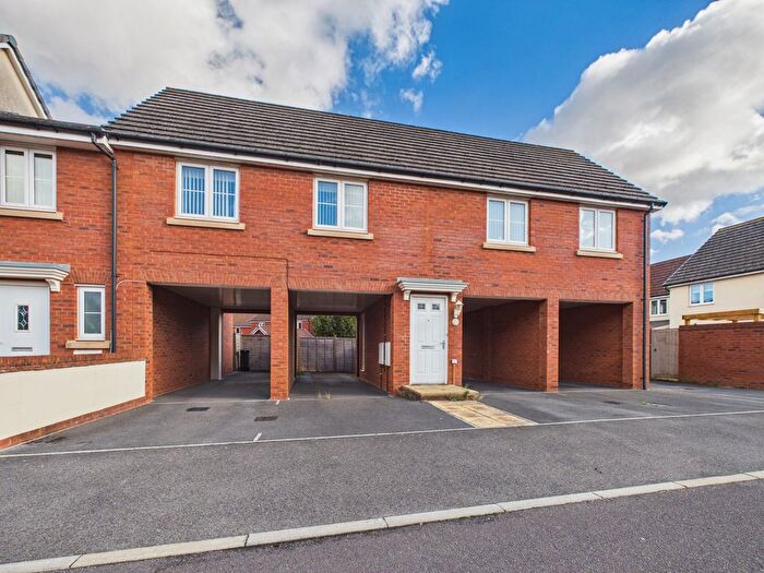 2 Bedroom Detached House For Sale In Lilliana Way, Bridgwater, TA5