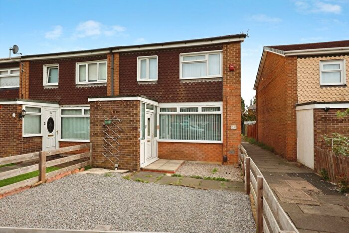 3 Bedroom Semi-Detached House To Rent In Fenby Avenue, Darlington, DL1