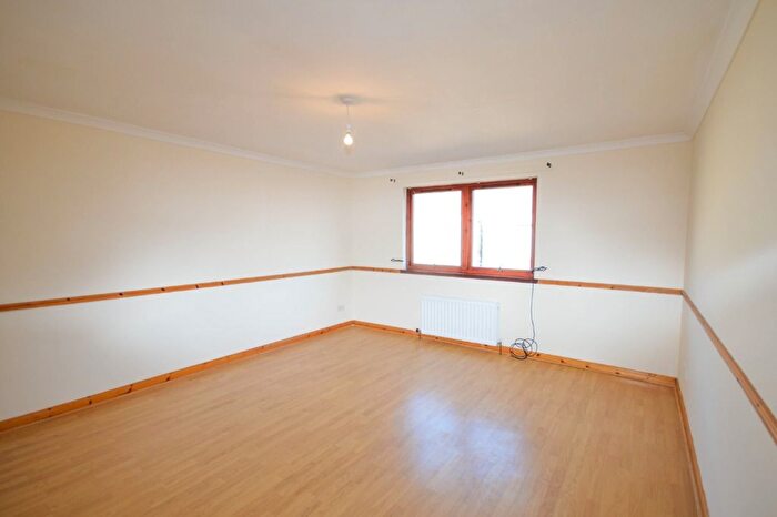 2 Bedroom Flat To Rent In Links Street, Kirkcaldy, KY1