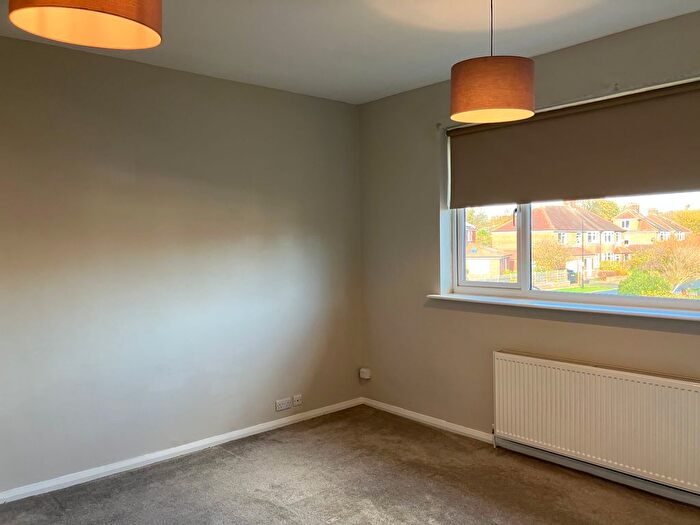 1 Bedroom Flat To Rent In Middlethorpe Grove, York, YO24