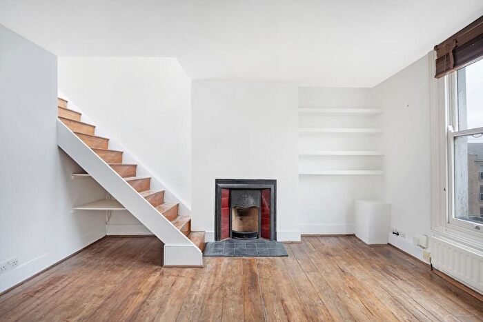 2 Bedroom Flat To Rent In Bartholomew Road, Kentish Town, NW5