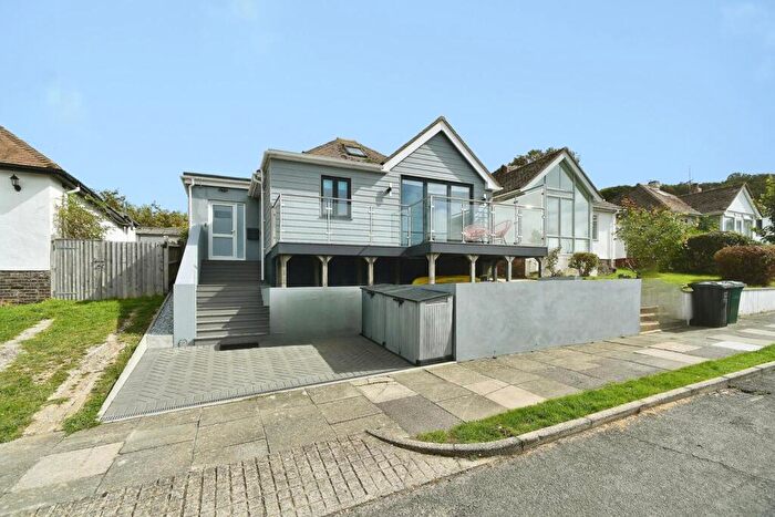 3 Bedroom Bungalow For Sale In Arlington Gardens, Saltdean, Brighton, East Sussex, BN2