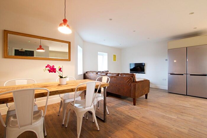 4 Bedroom Flat To Rent In Peel Street, Nottingham, NG1