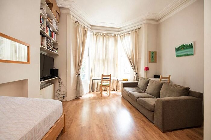 Studio To Rent In Great Cumberland Place, Marylebone, London, W1H