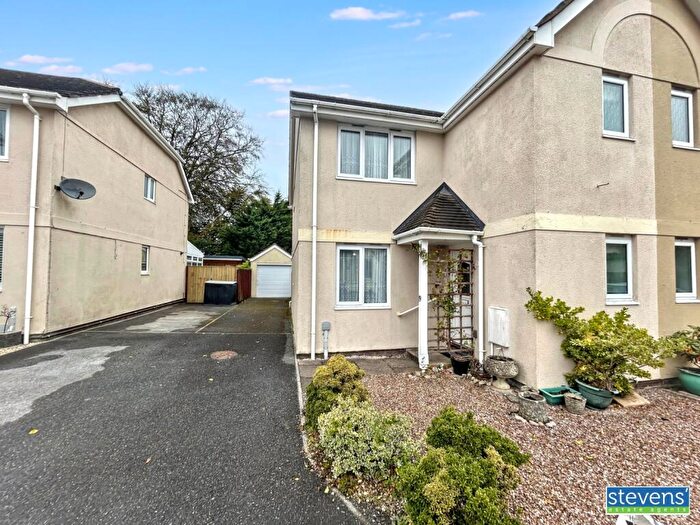 3 Bedroom Semi-Detached House For Sale In Vixen Tor Close, Okehampton, Devon, EX20