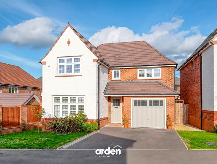 4 Bedroom Detached House For Sale In St. Andrews Road, Upper Bentley, B97