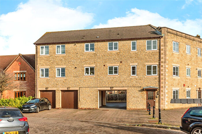 2 Bedroom Flat To Rent In Market Avenue, St Georges, BS22