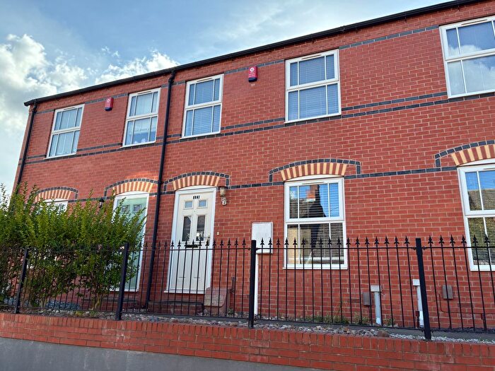 3 Bedroom Property To Rent In Hardy Street, Nottingham, NG16