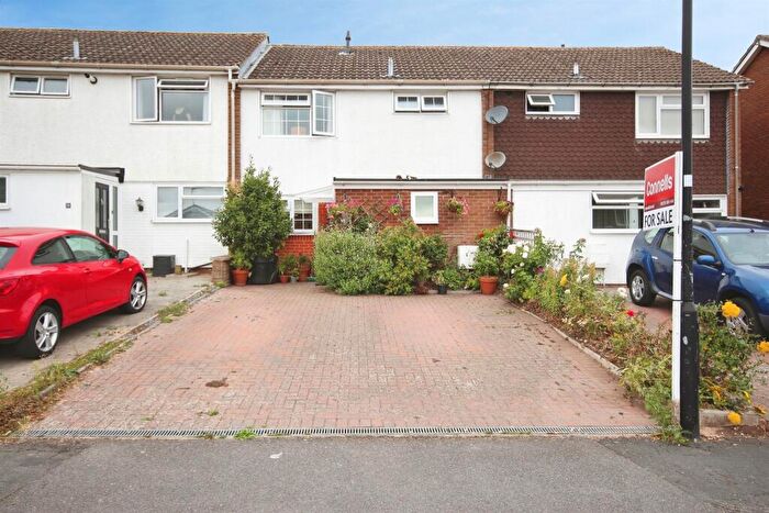3 Bedroom Terraced House For Sale In St. Chads Road, Bishops Tachbrook, Leamington Spa, CV33