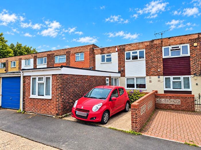 4 Bedroom Terraced House For Sale In Inkpen Walk, Havant, PO9