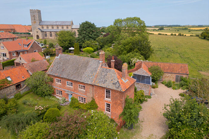 5 Bedroom Detached House For Sale In High Street, Wighton, Wells-next-the-Sea, Norfolk, NR23