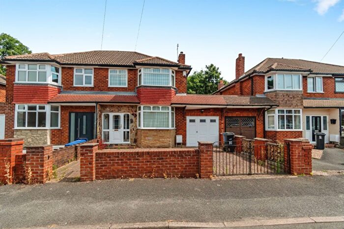 3 Bedroom Semi-Detached House For Sale In Georgina Avenue, Bilston, WV14