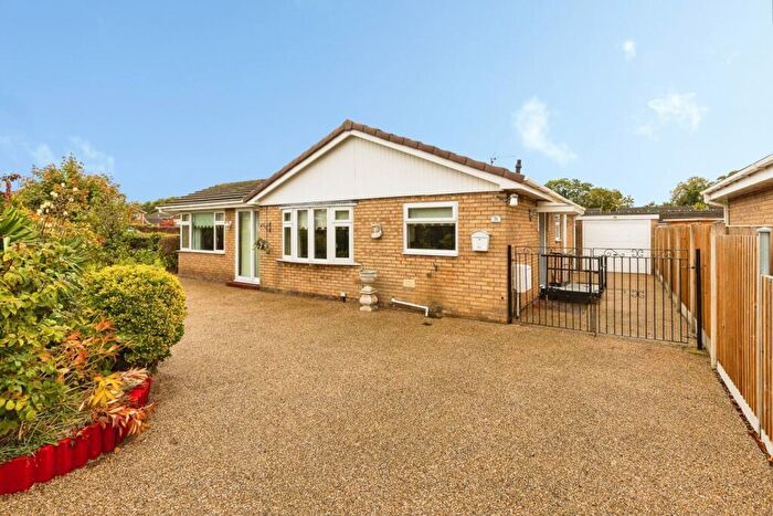 3 Bedroom Bungalow For Sale In Fairoaks Crescent, Llay, Wrexham, LL12
