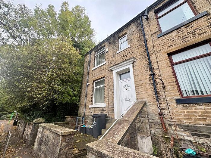 3 Bedroom End Of Terrace House For Sale In Back Clough, Halifax, West Yorkshire, HX3