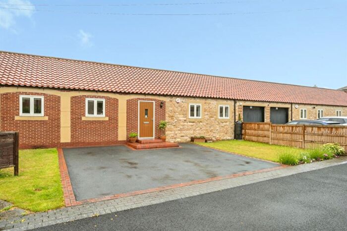 4 Bedroom Terraced Bungalow For Sale In All Saints Close, Arksey, Doncaster, DN5