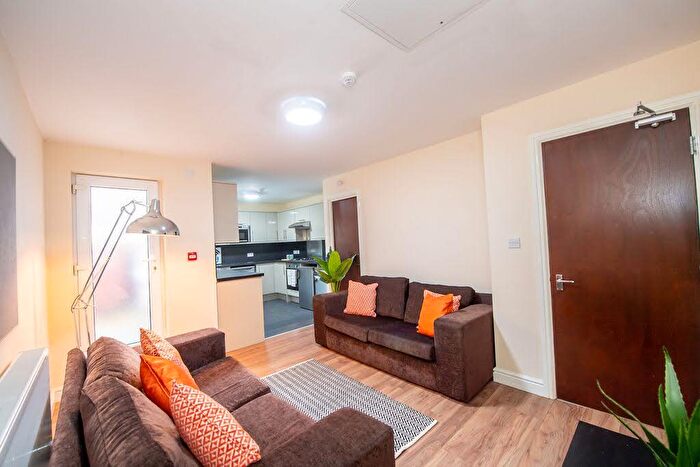 5 Bedroom Terraced House To Rent In Albert Edward Road, Liverpool, L7
