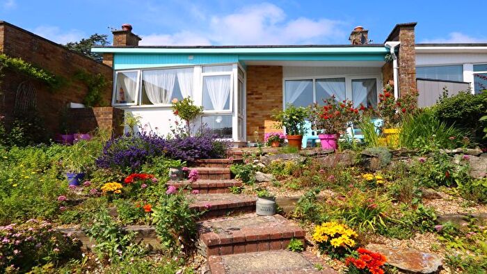 2 Bedroom Bungalow For Sale In Mynydd Isaf, Aberdovey, LL35